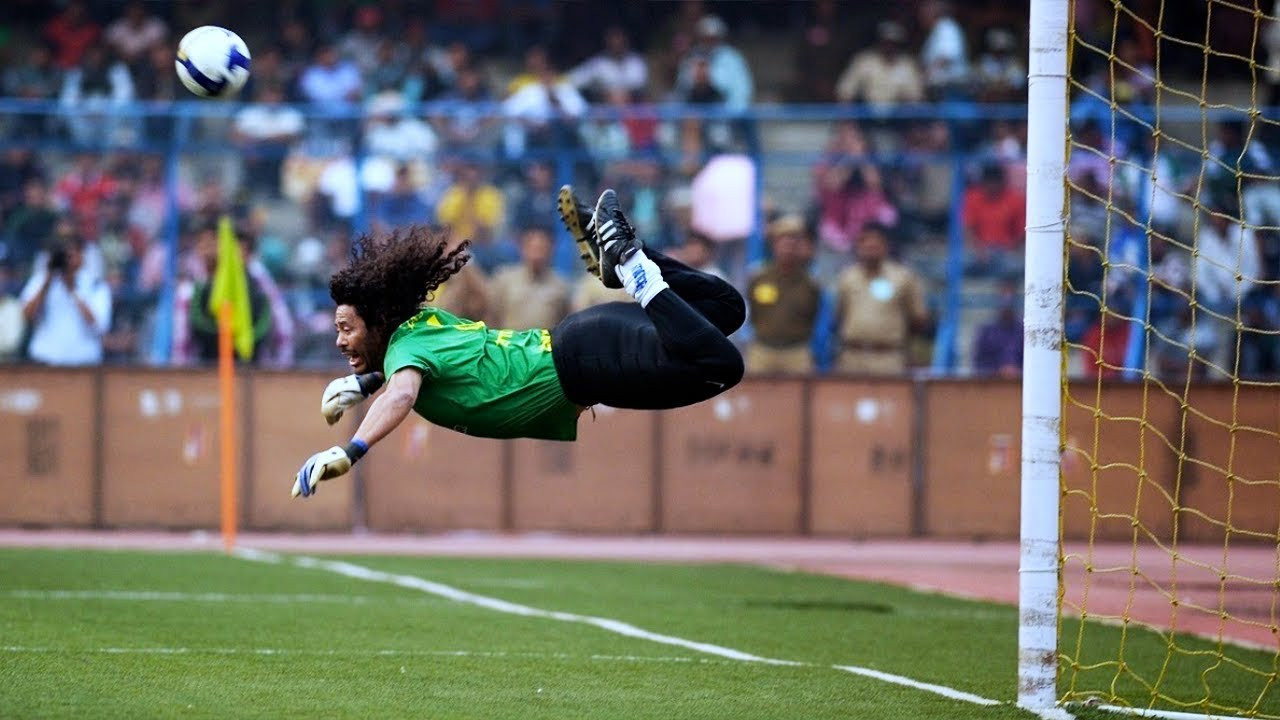 Rene Higuita - thủ môn ghi bàn với cú đá vọ thần sầu